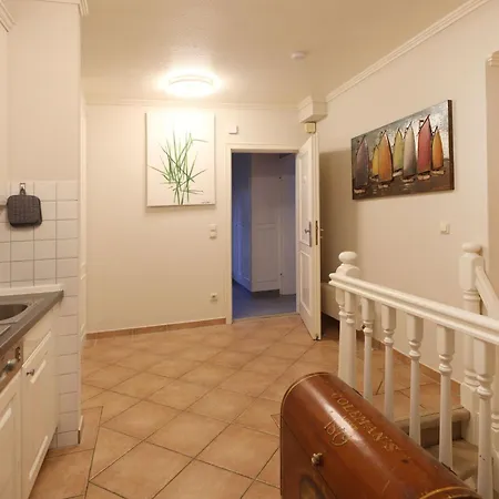 Appartamento Strand-lodge By Interhome